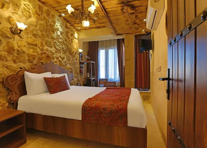 Uzak Sehir Hotel Eskiomerler